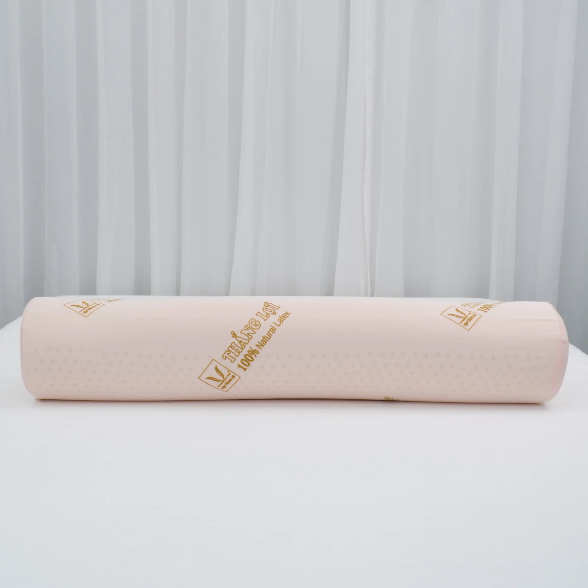 01 gối ôm cao su thiên nhiên